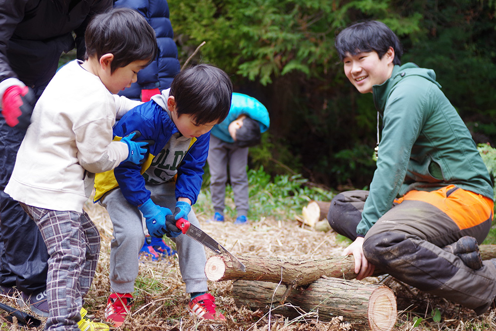 木の伐倒からDIYまで！田床山で森の収穫体験ツアー！